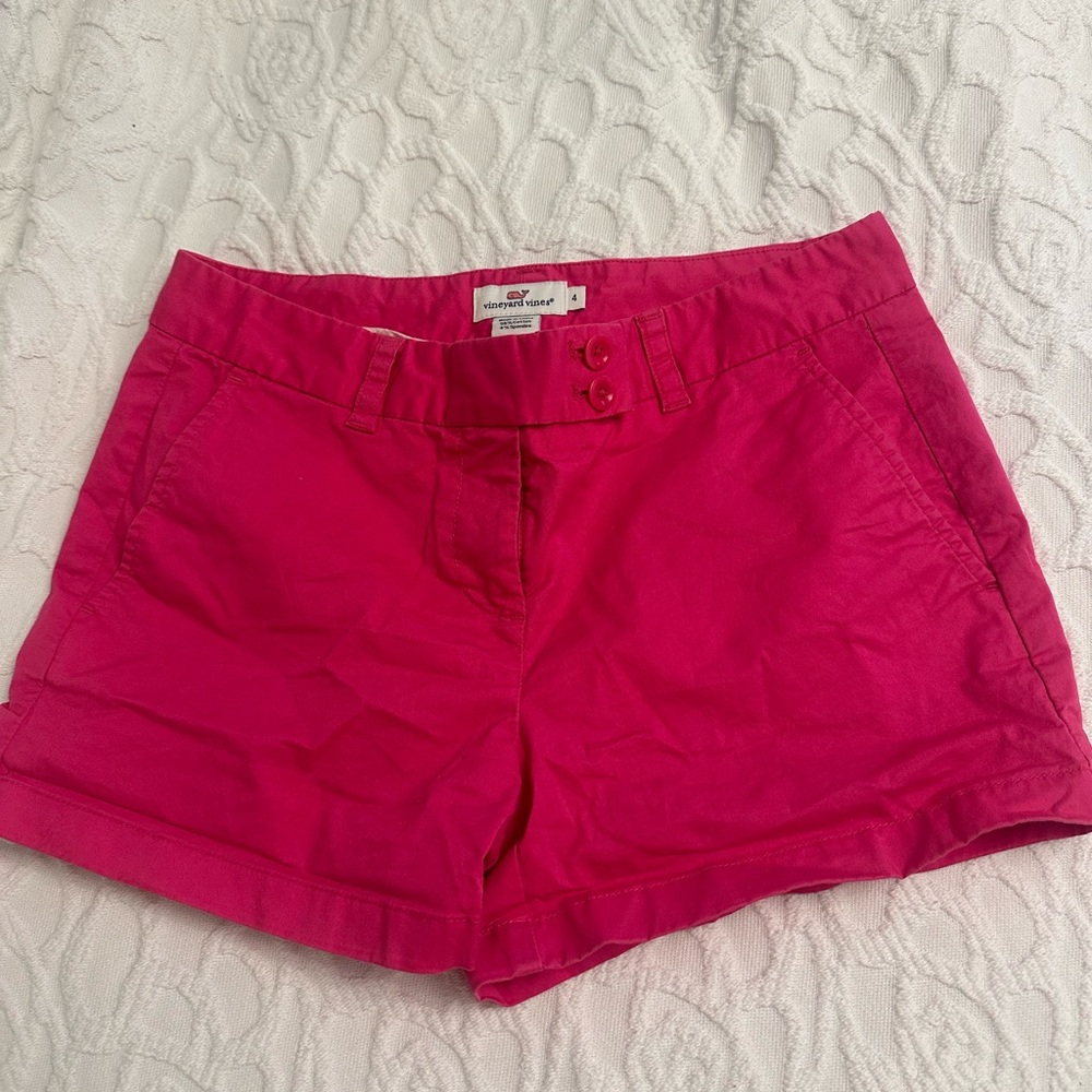 Vineyard vines shorts